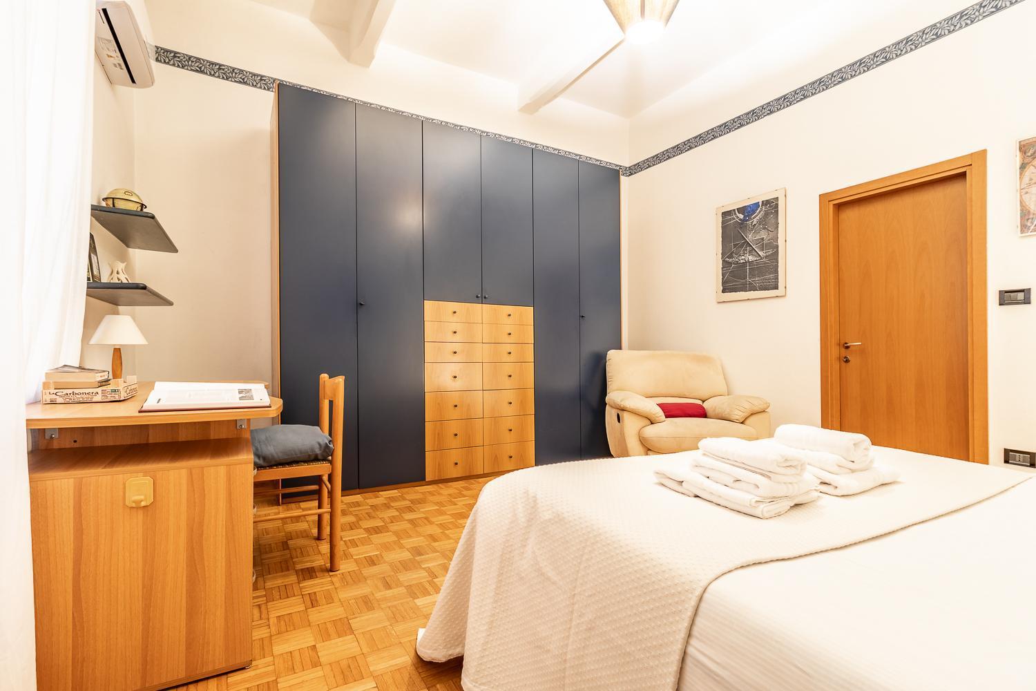 Spacious Apt With Kitchenette, Near Piazza Maggiore Bologna Exteriör bild